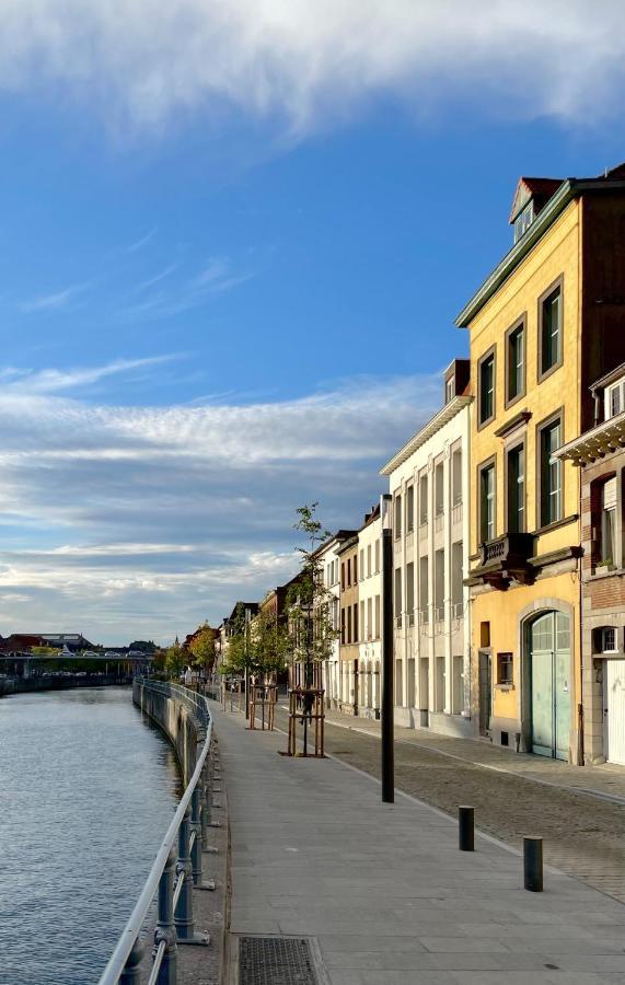 Appartement Et Parking Privatif Le Long De L Escaut Tournai Exteriör bild